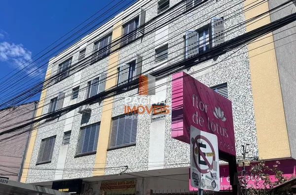 Pagina 1 Imóveis anuncia Apartamento à Venda de 1 dorm. na Av. Venâncio Aires na Cidade Baixa, Porto Alegre - Foto 1