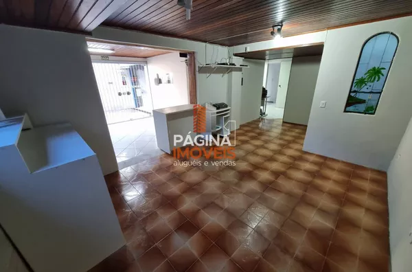 Página 1 Imóveis anuncia excelente e ampla casa mista de 03 dormitórios, sendo 01 suíte e 03 salas comerciais com acesso externo, no bairro São José, Canoas/RS. - Foto 6