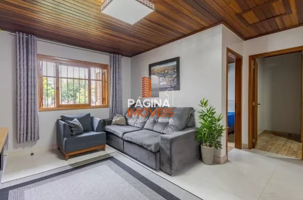 Casa para venda de 2 dormitórios com 2 vagas de garagem  no bairro Harmonia - Canoas.