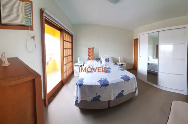 Suíte com sacada e closet