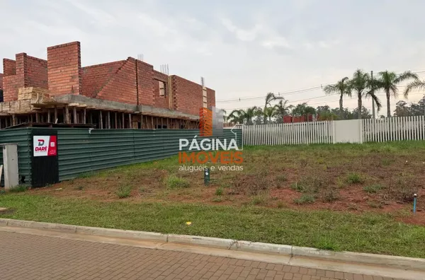 Página 1 Imóveis anuncia "terreno" em localização privilegiada para venda no Cond. The Garden no bairro Marechal Rondon, Canoas - Foto 9