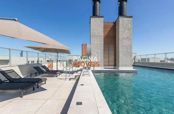 Max Plaza