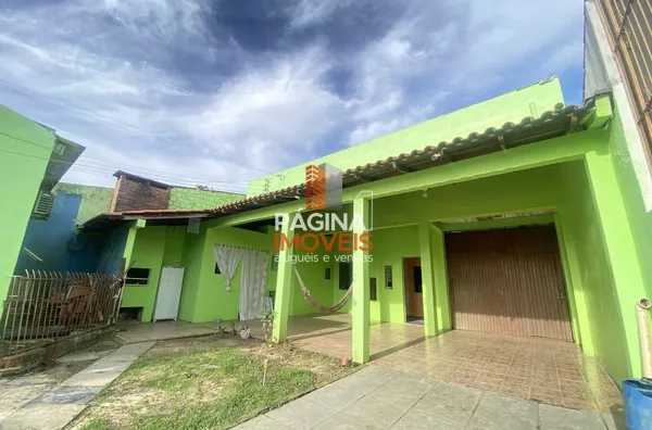 AREA  NA FRENTE