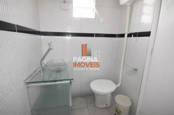 Banheiro  Fundos