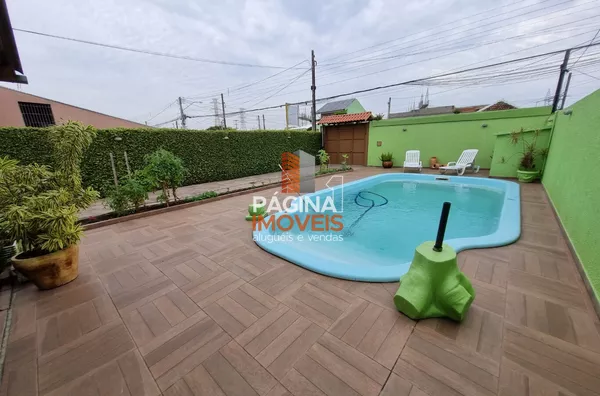 Página 1 Imóveis anuncia linda e aconchegante casa com piscina de 3 dormitórios no bairro São Luís em Canoas/RS. - Foto 3
