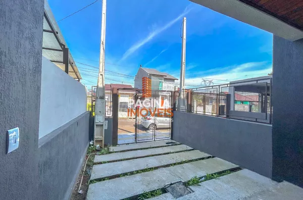 Página 1 Imóveis anuncia ótima oportunidade de casa para venda com 02 dormitórios, no bairro São José em Canoas/RS.