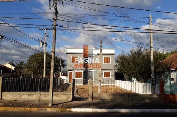 Página 1 Imóveis anuncia Casa à Venda no bairro Niterói, Canoas