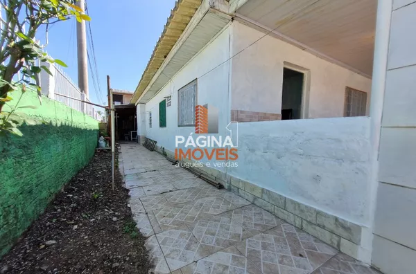 Página 1 Imóveis anuncia para venda ampla casa de esquina com 02 dormitórios e mais um sobrado nos fundos com 01 suíte e sacada no bairro Harmonia em Canoas/RS. - Foto 4