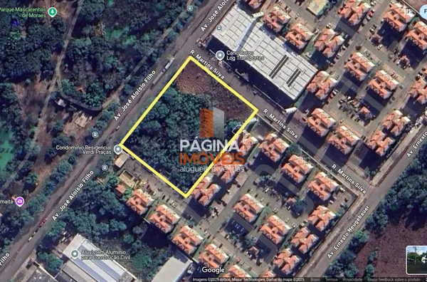 Página 1 Imóveis anuncia terreno em localização privilegiada para venda no bairro Humaitá, Porto Alegre/RS. - Foto 2