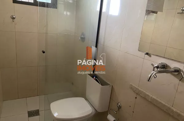banheiro fundos
