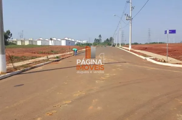 Página 1 Imóveis anuncia ótima opção de terreno à venda no bairro Brigadeira em Canoas/RS.