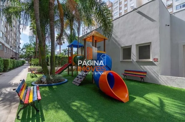 Página 1 Imóveis anuncia excelente apartamento mobiliado para aluguel e venda de 03 dormitórios, sendo 01 suíte, no Condomínio "Vida Viva Clube", no Marechal Rondon em Canoas/RS