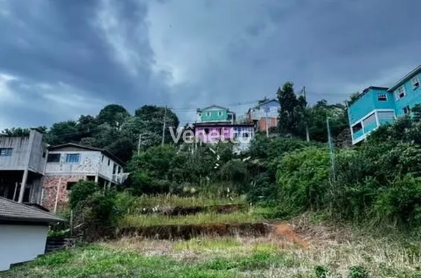 Terreno à venda, bairro Santa Lúcia, Veranópolis/RS.