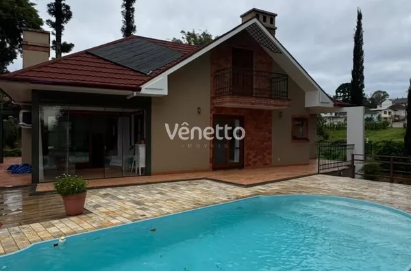 Casa à venda no bairro Femaçã, Veranópolis/RS. 