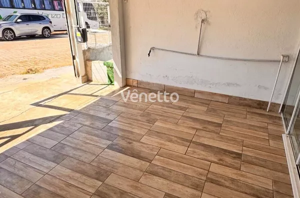 Casa à venda no bairro Medianeira III, Veranópolis/RS. 