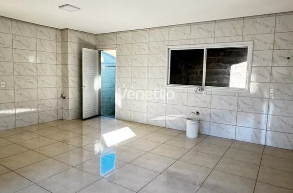 Casa à venda no bairro Valverde, Veranópolis/RS. 