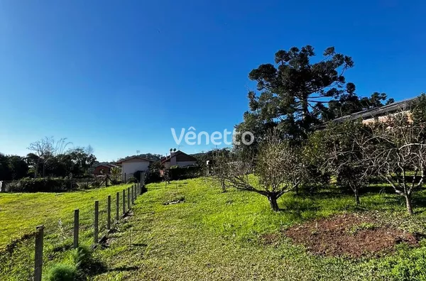 Casa à venda, bairro Centro, Cotiporã/RS. 