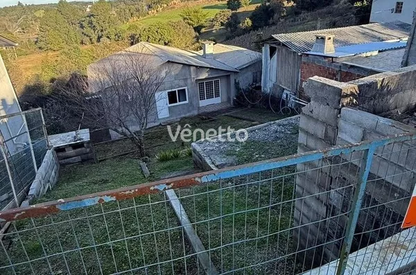 Casa à venda em Sapopema, Veranópolis/RS. 
