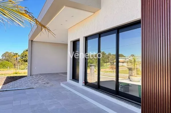Casa à venda no bairro Femaçã, Veranópolis/RS. 