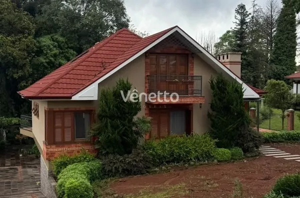 Casa à venda no bairro Femaçã, Veranópolis/RS. 