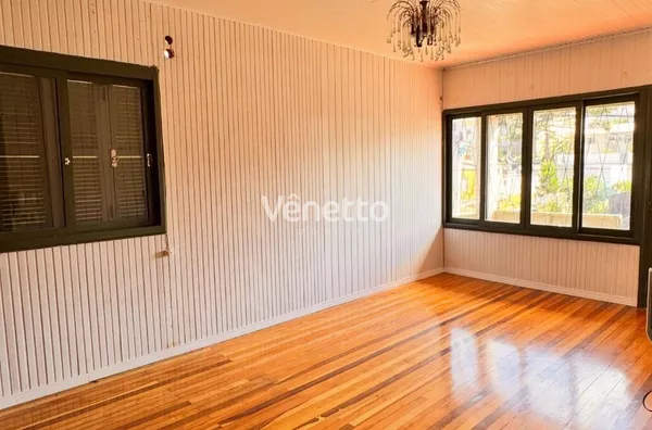 Casa à venda, bairro Renovação, Veranópolis/RS. 