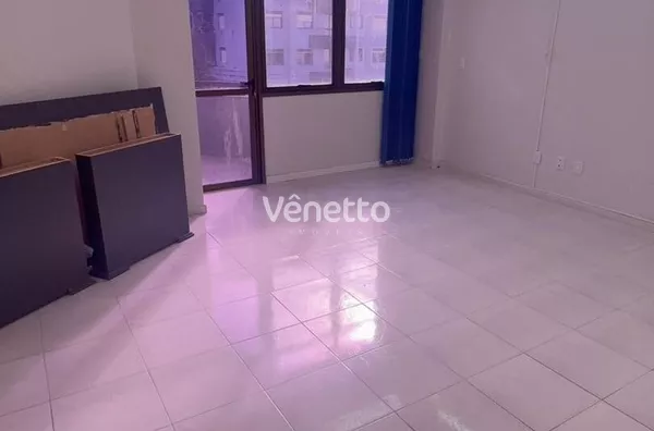Sala Comercial à Venda , Centro de Veranópolis/RS