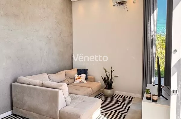 Casa à venda, bairro Femaçã, Veranópolis/RS. 