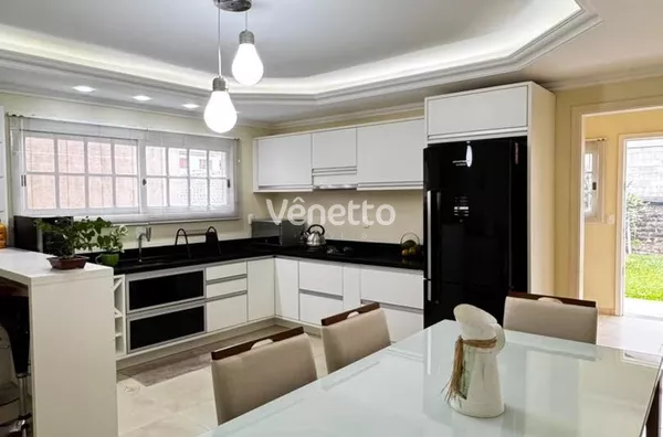 Casa à venda, bairro Renovação, Veranópolis/RS. 