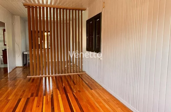 Casa à venda, bairro Renovação, Veranópolis/RS. 