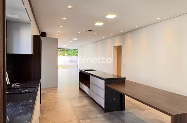 Casa à venda, bairro Femaçã, Veranópolis/RS. 