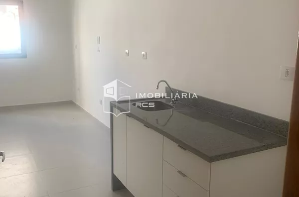 Studios Novos de 24m² na Vila Romana – Primeira Locação!