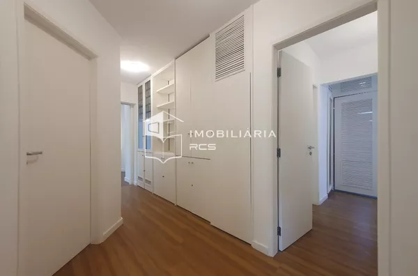 Vila Madalena: Ap 195m², 2 Suítes, Varanda Ampla e Piscina Aquecida - Foto 9