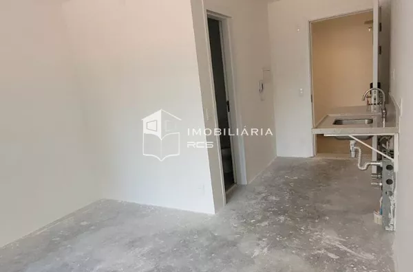 Studio Moderno para Locação em Pinheiros — A 5 Minutos do Metrô Fradique Coutinho | Pacote R$ 4.218/mês