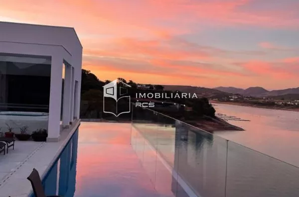 Casa Marina com elevador, heliponto e vista para o Lago de Furnas, com 8 suítes à venda, 1200 m² por R$ 20.000.000 - Escarpas do Lago - Capitólio/MG - Foto 1