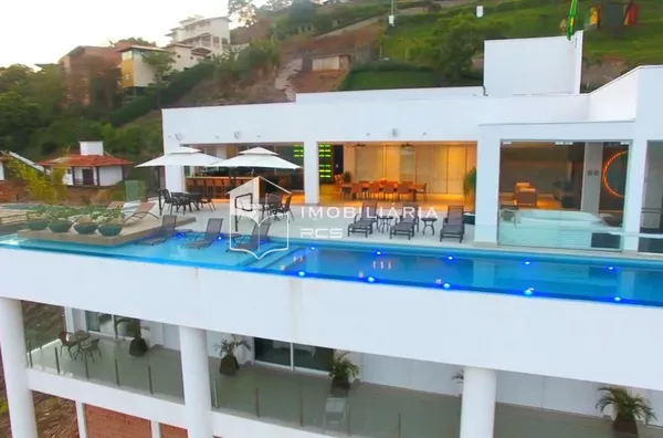 Casa Marina com elevador, heliponto e vista para o Lago de Furnas, com 8 suítes à venda, 1200 m² por R$ 20.000.000 - Escarpas do Lago - Capitólio/MG
