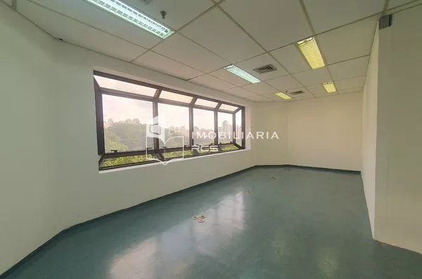 Salas Comerciais de 87m² na Av. Francisco Matarazzo – A 400m do Metrô Barra Funda