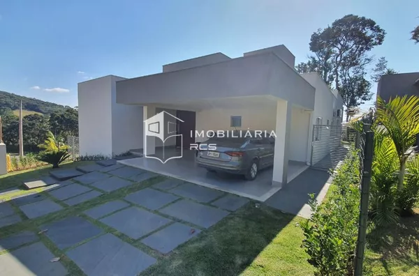 Casa com 4 suítes (2 com closet) à venda, 270 m² por R$ 1.500.000 - Morada do Verde - Capitólio/MG - Foto 1