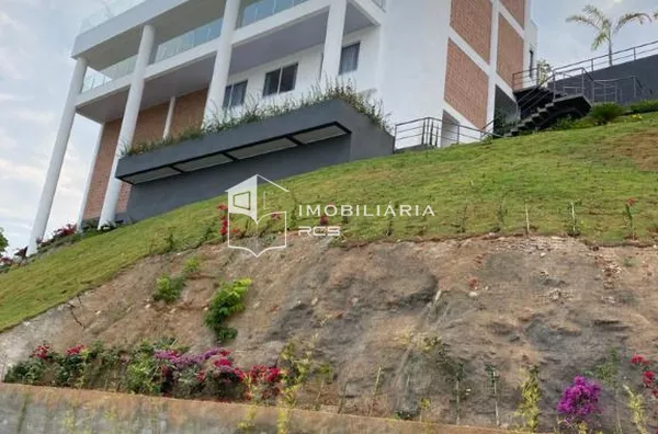 Casa Marina com elevador, heliponto e vista para o Lago de Furnas, com 8 suítes à venda, 1200 m² por R$ 20.000.000 - Escarpas do Lago - Capitólio/MG