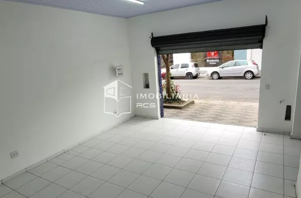 Salão Comercial para Alugar, 106 m² na Vila Anastácio – Excelente Localização