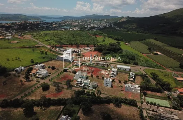 Terreno à venda, 270,78 m² - Condomínio Lago Vitória - Capitólio/MG - Foto 5