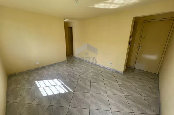 Apartamento para aluguel Centro TELEMACO BORBA