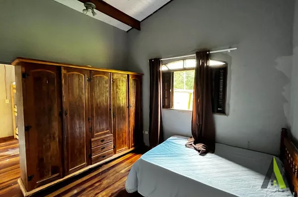 Chácara com Vista para Montanhas em São Roque!