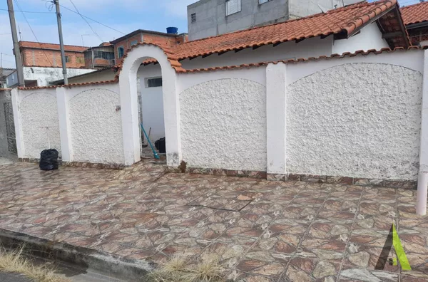 Casa Térrea em São Roque! 