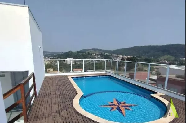 Prédio a Venda em Bairro Tradicional de São Roque! 