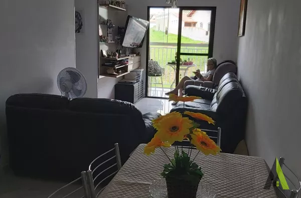 Apartamento com Sacada próximo ao Roteiro do Vinho em São Roque!