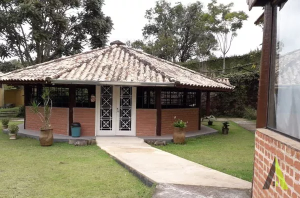  Linda pousada a venda no roteiro do vinho em São Roque