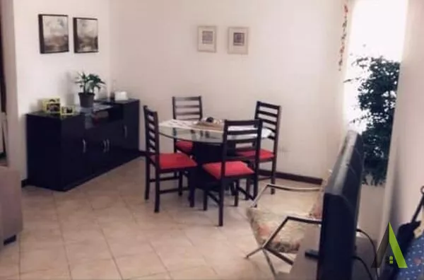 Apartamento no Centro de São Roque!