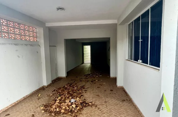  Ponto Comercial no Centro de  São Roque!