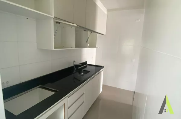 Apartamento em Bairro Tradicional de São Roque! 