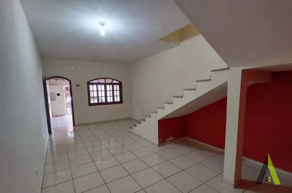 Excelente Casa no Residencial Parque em Mairinque! 